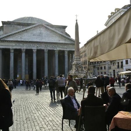 Pantheon Domus Valentino Apartment Рим Екстериор снимка